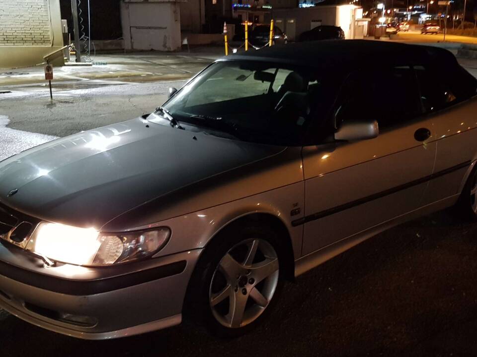 Bild 35/50 von Saab 9-3 2.0 Turbo (2001)