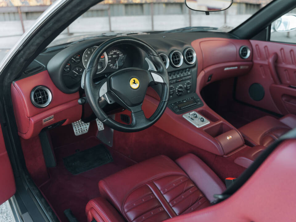 Imagen 48/86 de Ferrari 575M Maranello (2005)