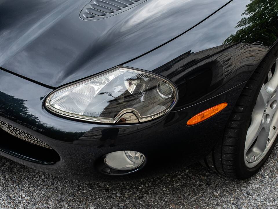 Imagen 23/42 de Jaguar XKR (2003)