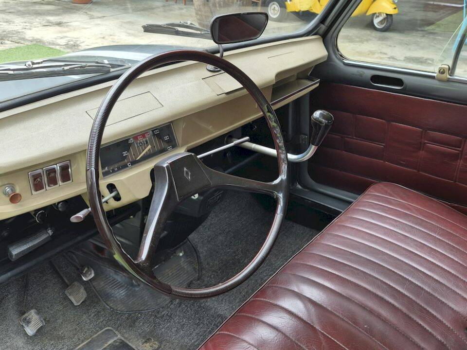 Bild 21/54 von Renault R 4 (1972)