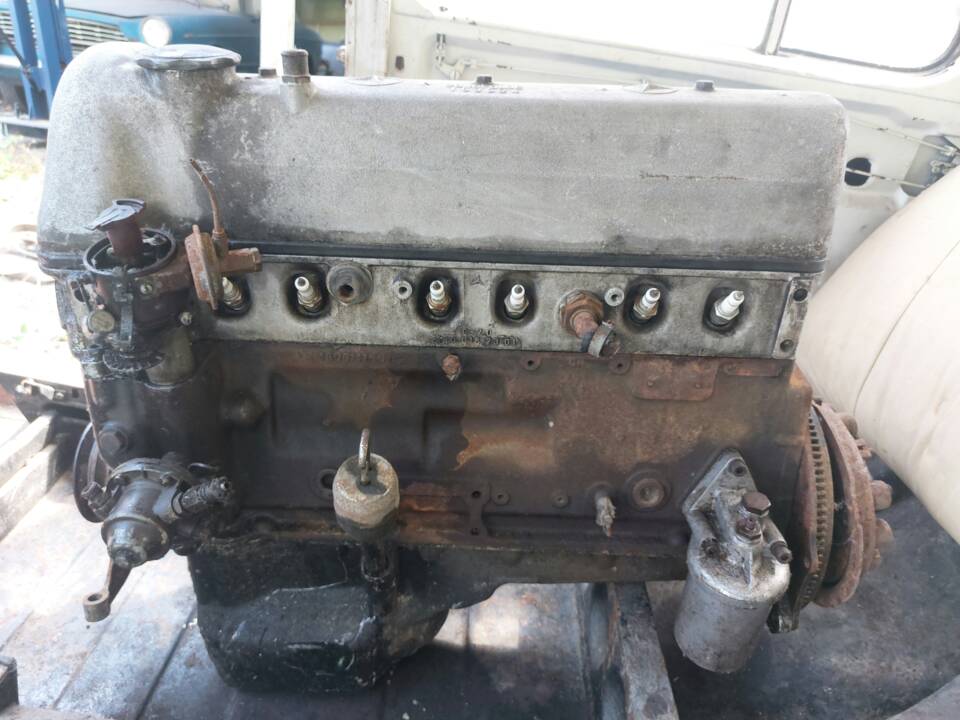 Image 15/31 of Mercedes-Benz 220 S (1958)