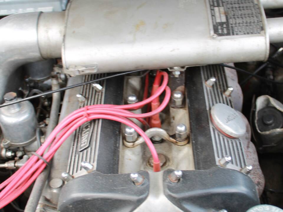Bild 30/42 von Jaguar 240 (1968)