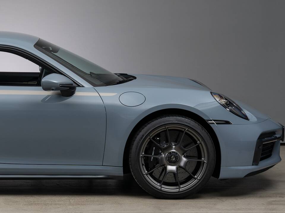 Afbeelding 10/40 van Porsche 911 Turbo "50 Years" (2025)