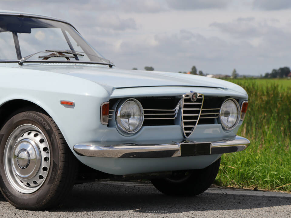 Immagine 35/50 di Alfa Romeo Giulia 1600 Sprint GT Veloce (1967)