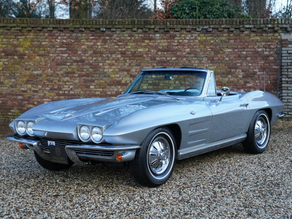 Immagine 28/50 di Chevrolet Corvette Sting Ray Convertible (1964)