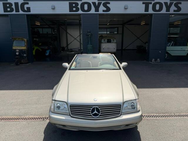 Image 3/23 of Mercedes-Benz SL 500 (1998)