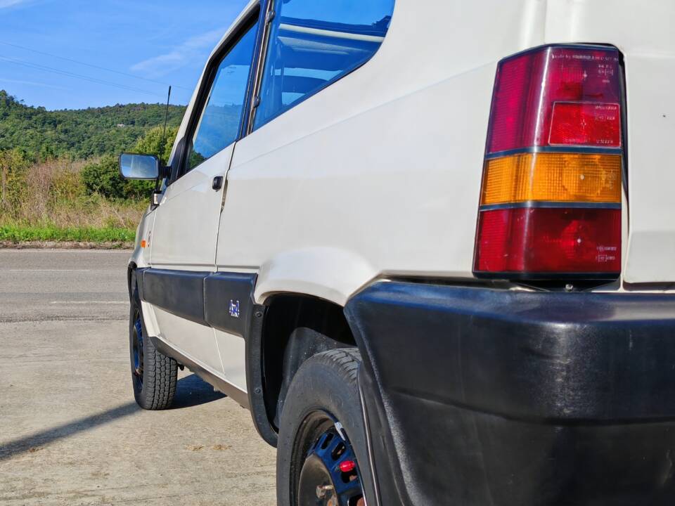 Image 13/39 of FIAT Panda 4x4 1,0 (1986)