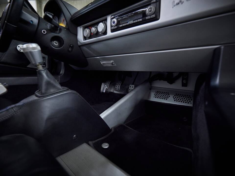 Image 56/81 of Opel Speedster 2.0 Turbo (2003)