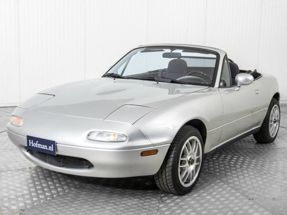 Image 18/50 of Mazda MX-5 1.6 (1990)