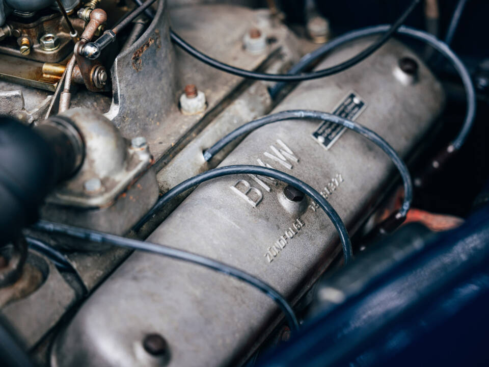 Image 122/199 of BMW 502 - 3.2 Litre (1961)