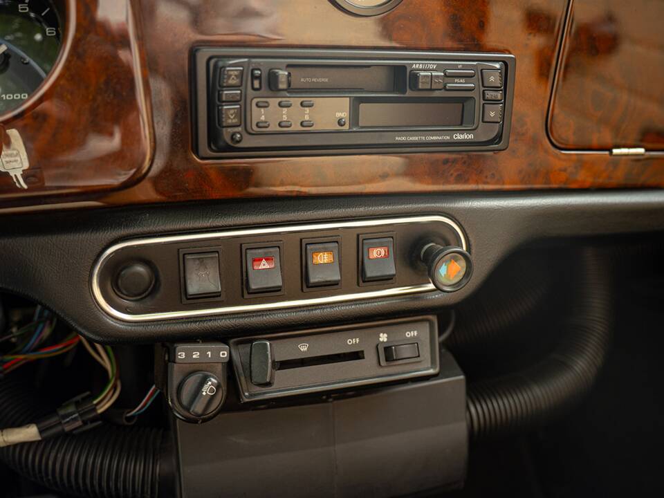 Image 66/85 of Rover Mini Cabriolet (1996)