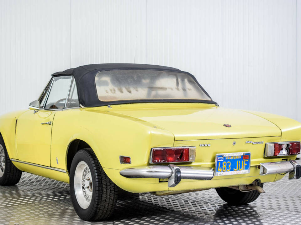 Image 8/50 of FIAT 124 Spider CS1 (1973)