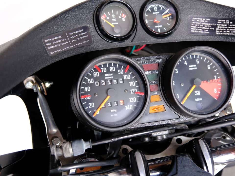 Image 77/91 of BMW R 90 S (1975)