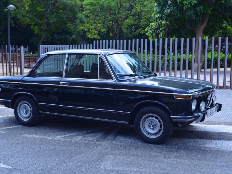 Image 11/55 de BMW 2002 (1975)