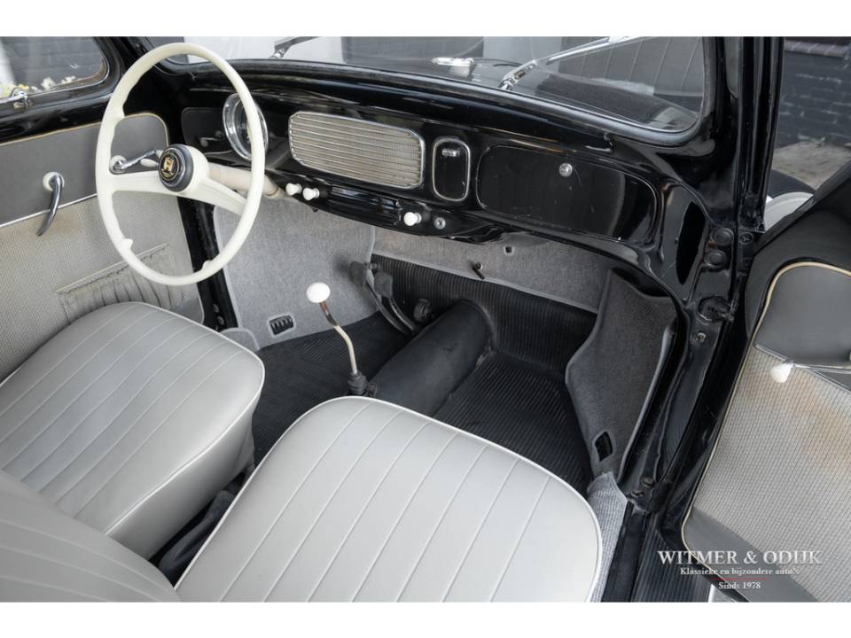 Immagine 20/24 di Volkswagen Maggiolino 1200 Standard &quot;Ovali&quot; (1954)