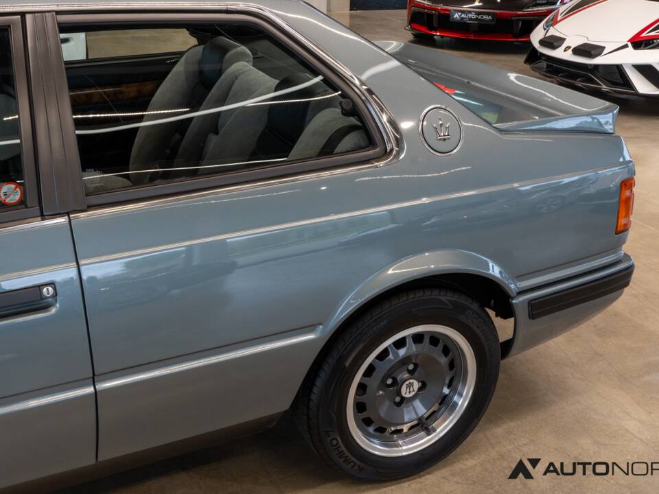 Afbeelding 25/57 van Maserati 222 (1989)