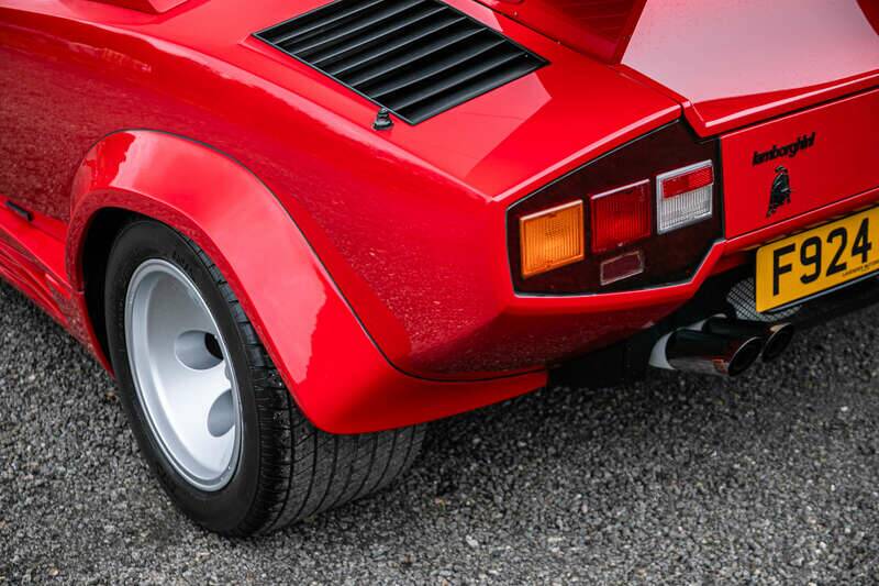 Bild 33/43 von Lamborghini Countach LP 5000 S QV (1988)