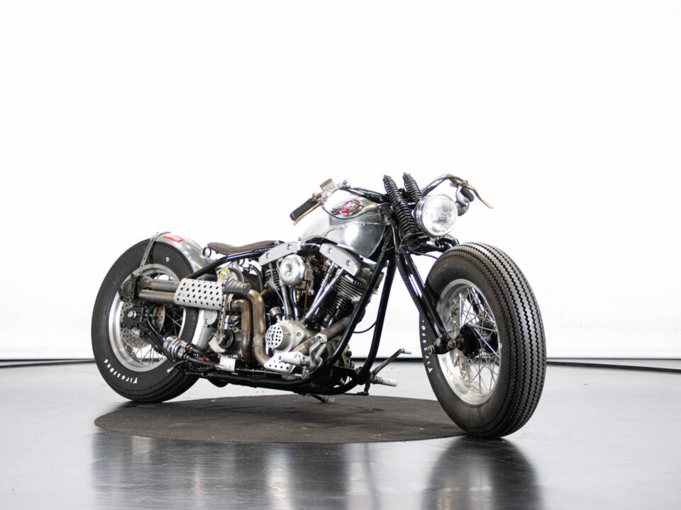 Immagine 6/50 di Harley-Davidson FLSTC Heritage Softail Classic (1997)