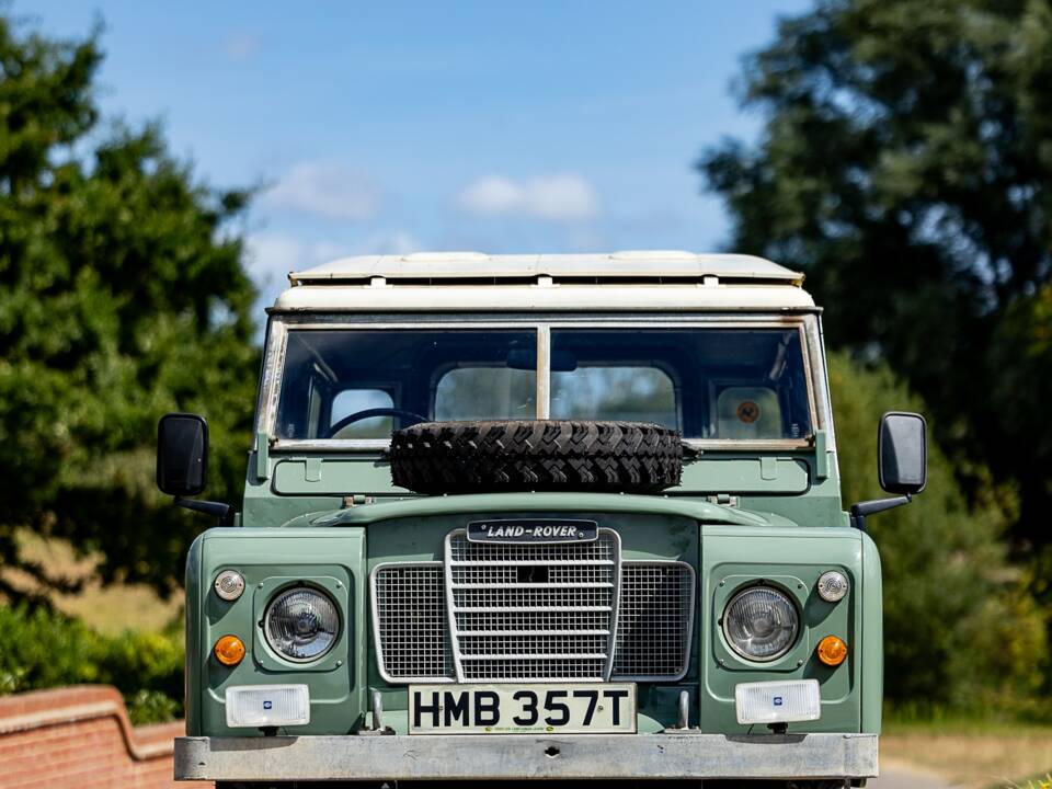 Image 10/50 of Land Rover 88 (1978)