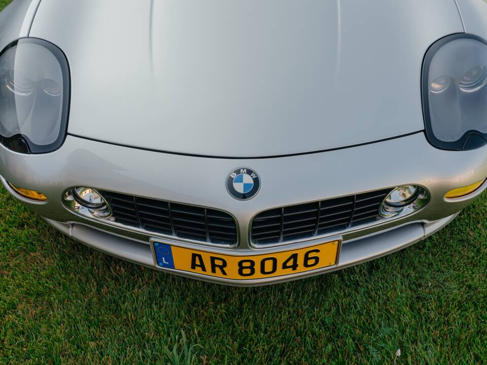 Image 183/185 of BMW Z8 (2001)