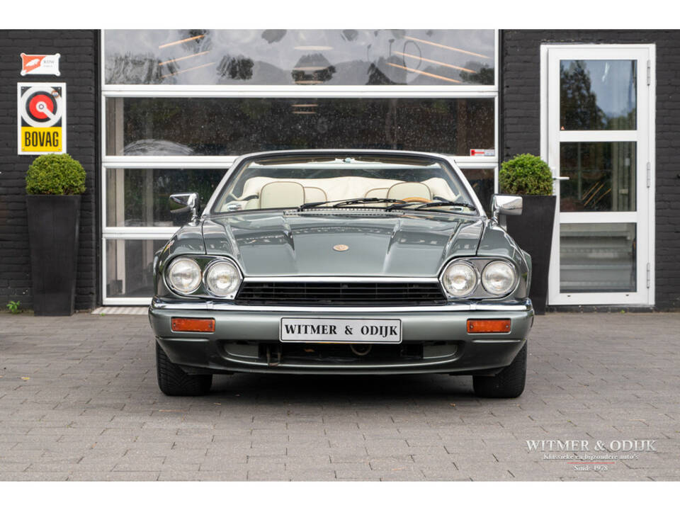 Image 3/35 of Jaguar XJS 4.0 (1995)