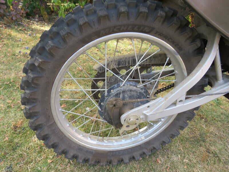Image 31/38 of Yamaha DT 125 (1983)