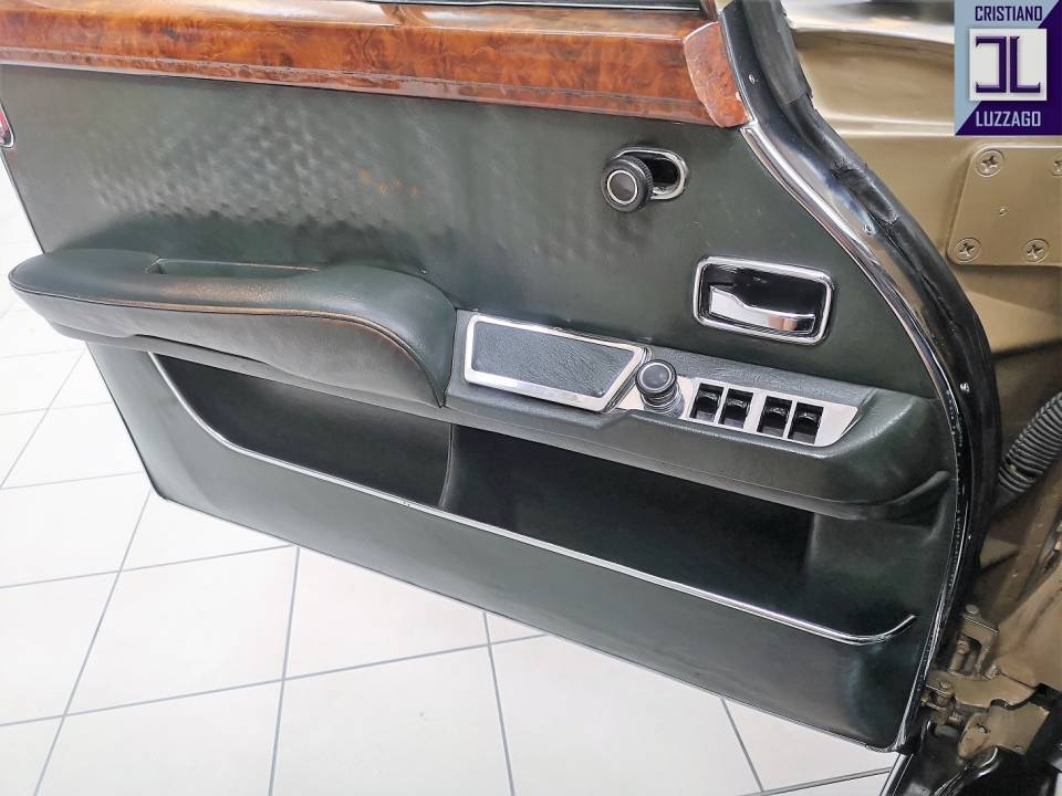 Image 24/42 of Mercedes-Benz 600 (1968)
