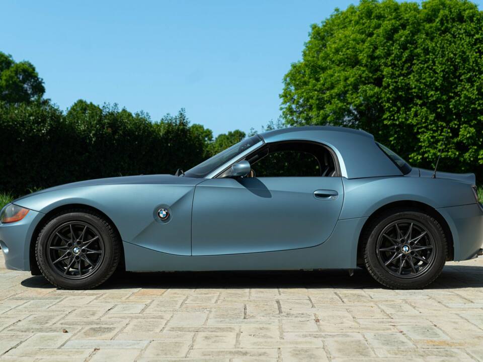 Image 4/49 of BMW Z4 2.2i (2004)