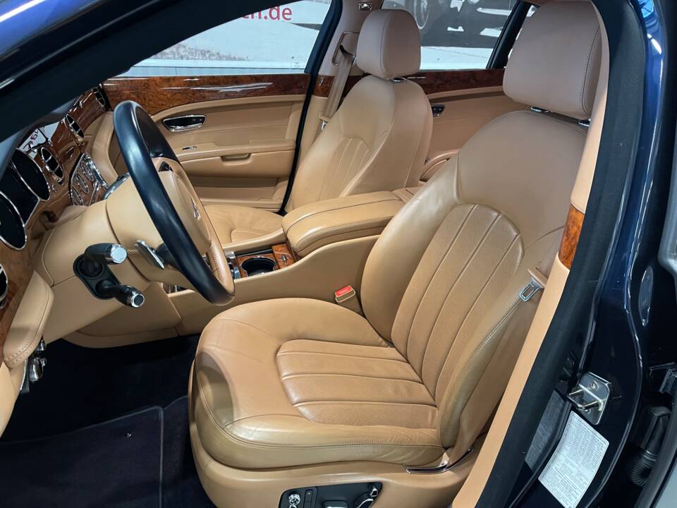 Afbeelding 13/19 van Bentley Mulsanne (2011)
