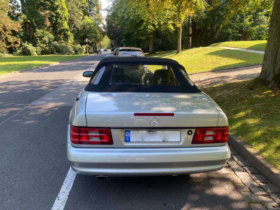 Afbeelding 3/10 van Mercedes-Benz SL 500 (2000)