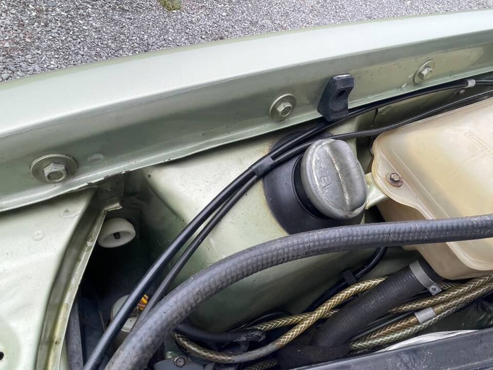 Bild 22/45 von Mercedes-Benz 450 SEL 6,9 (1978)