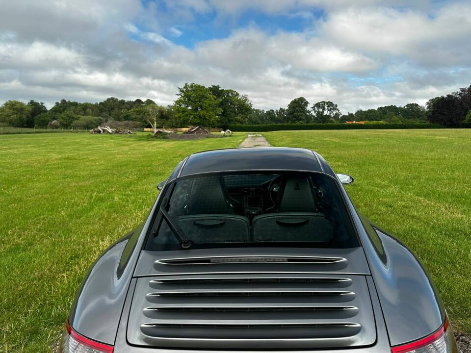 Afbeelding 17/53 van Porsche 911 Carrera S (2008)