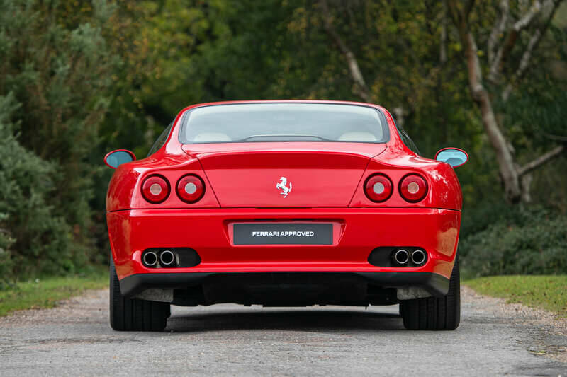 Imagen 6/49 de Ferrari 550 Maranello (1999)