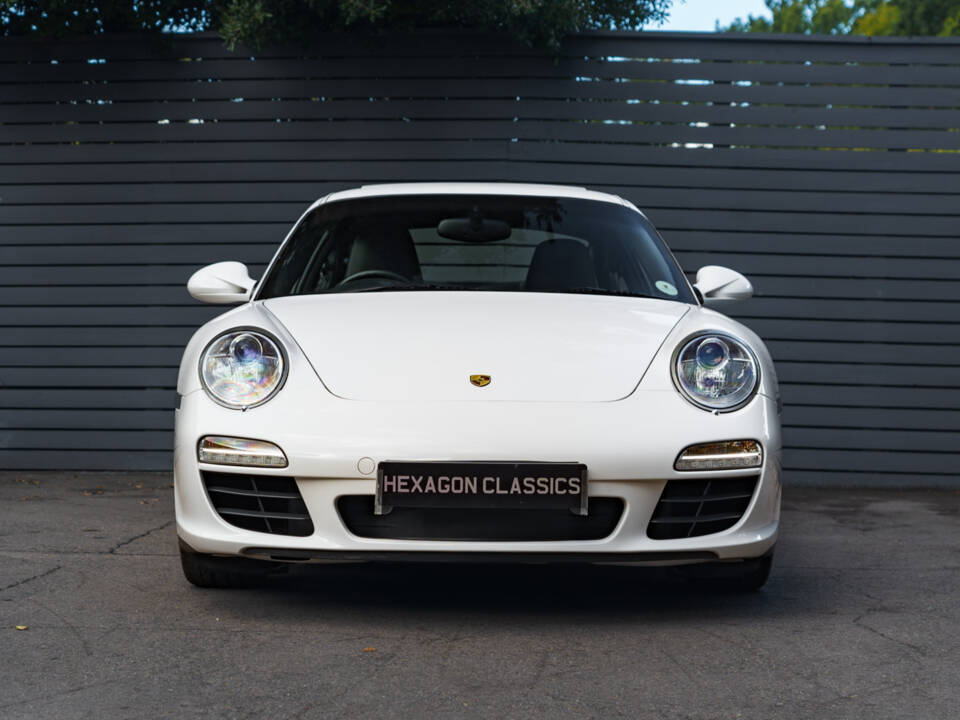 Image 3/41 de Porsche 911 Carrera S (2009)