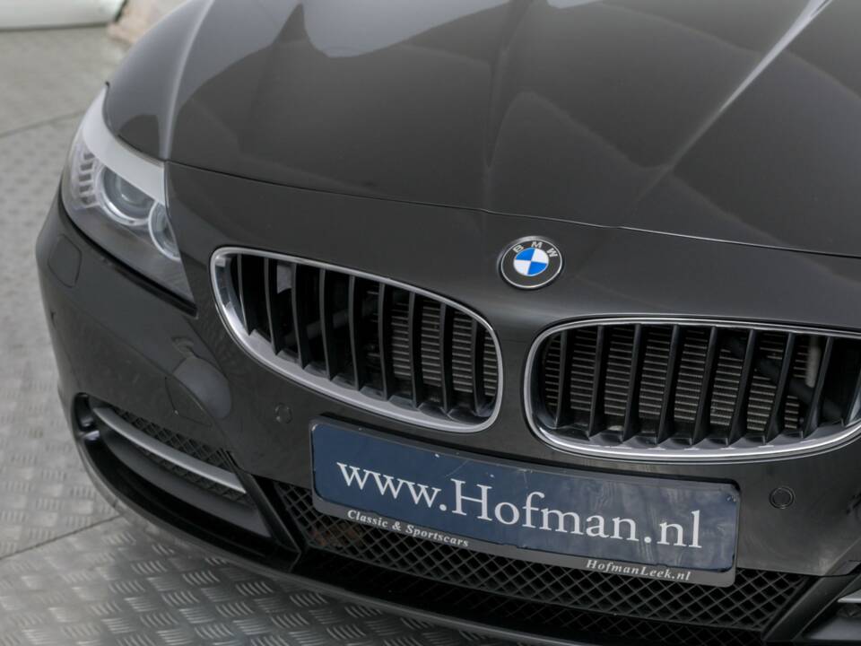 Image 33/50 of BMW Z4 sDrive23i (2010)
