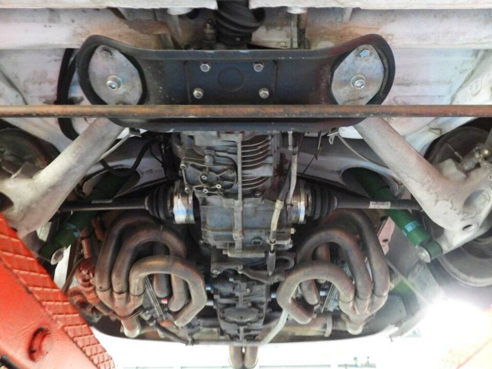 Immagine 14/15 di Porsche 911 SC 3.0 (1989)