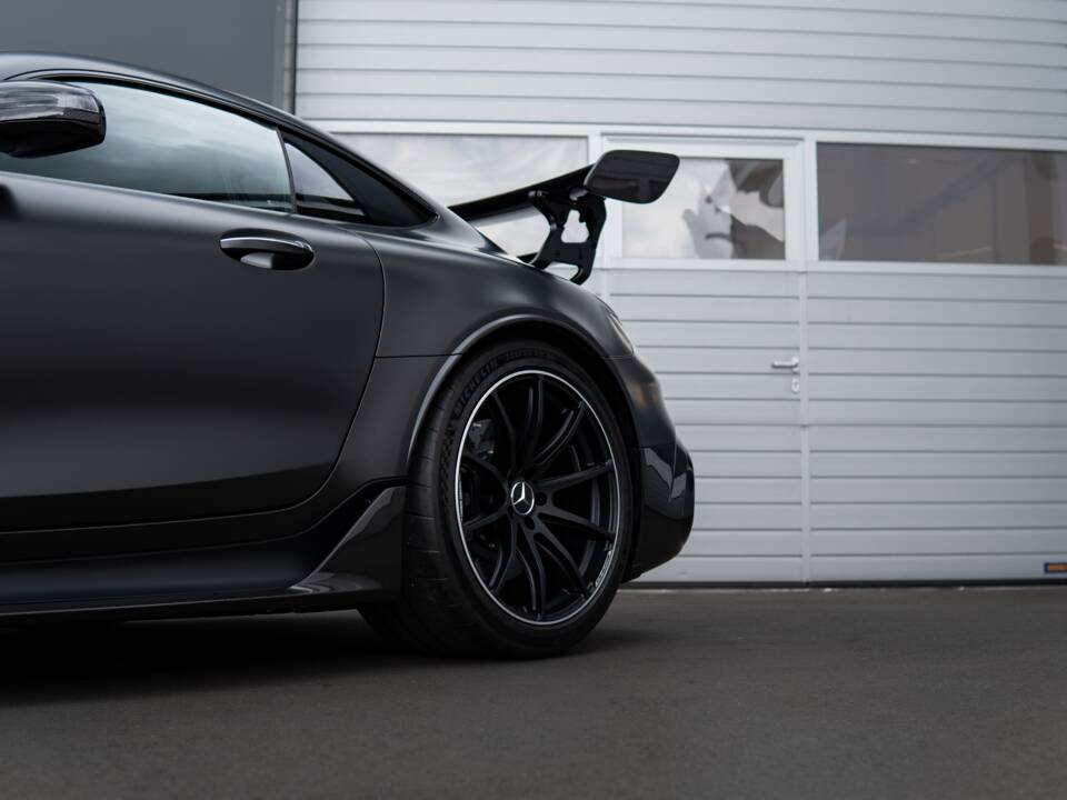 Image 16/37 of Mercedes-AMG GT Black Series (2022)