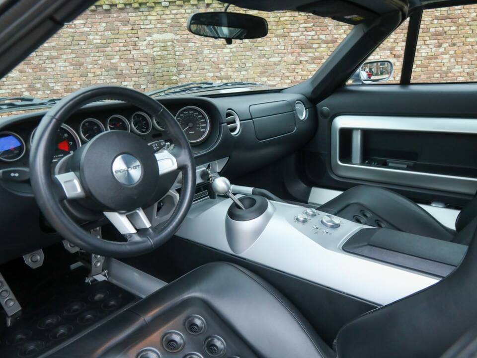 Bild 26/50 von Ford GT (2006)