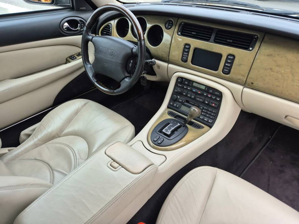 Afbeelding 6/10 van Jaguar XKR (2001)
