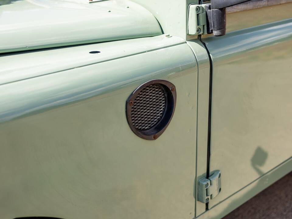 Afbeelding 25/50 van Land Rover 88 (1978)