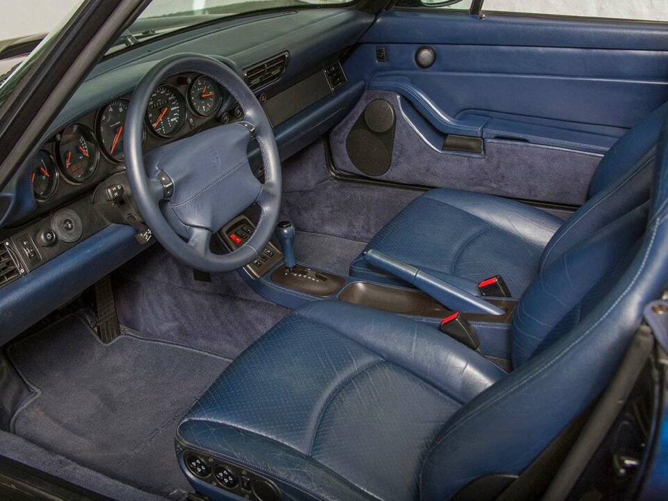 Afbeelding 30/35 van Porsche 911 Carrera (1995)