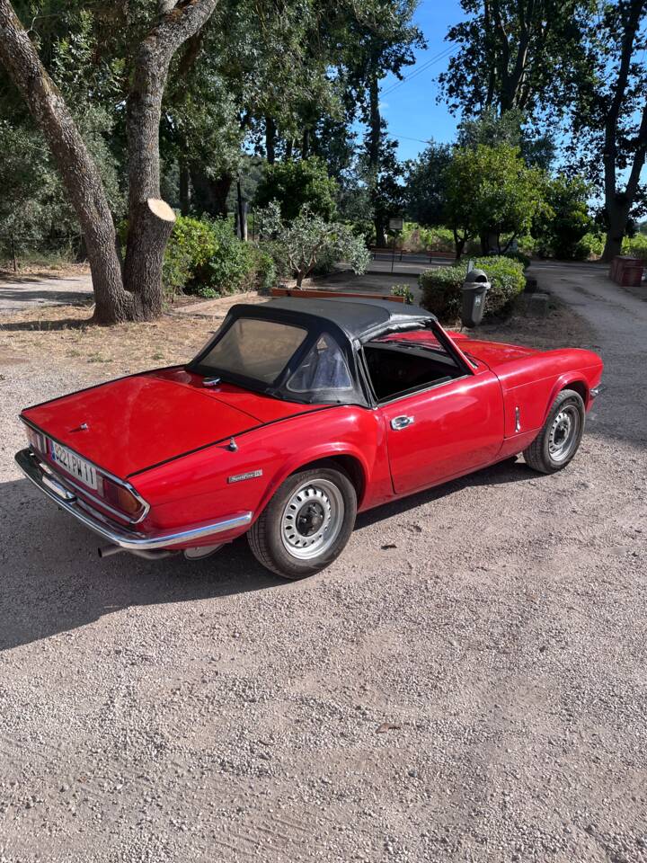 Image 2/4 of Triumph Spitfire Mk IV (1975)