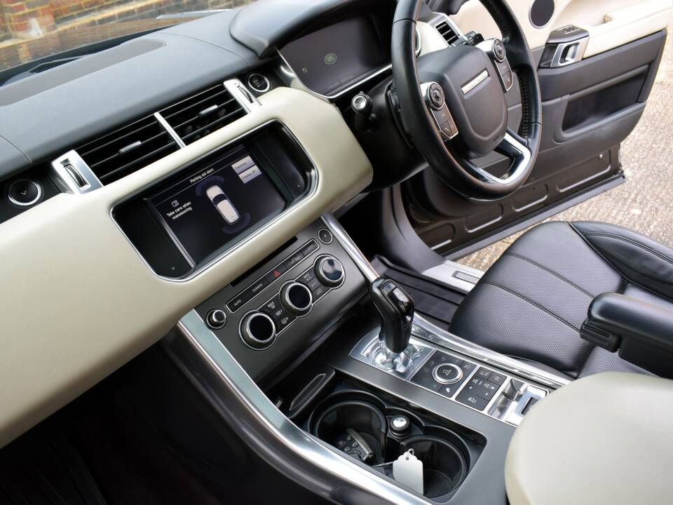 Imagen 18/50 de Land Rover Range Rover Sport SDV6 (2013)