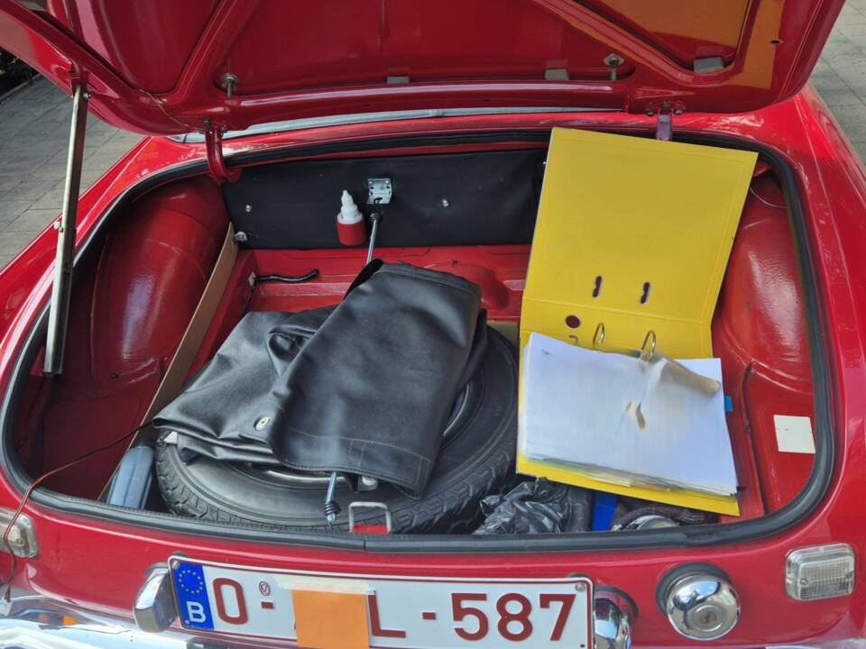 Afbeelding 7/8 van MG MGB (1971)