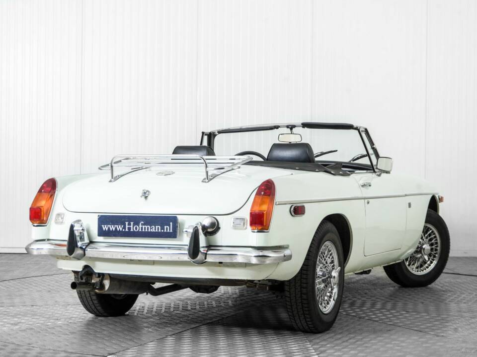 Bild 42/50 von MG MGB (1975)