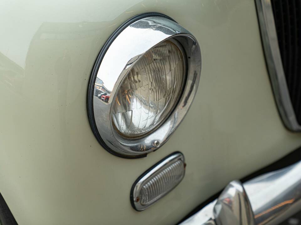 Image 16/50 of Lancia Appia C10 (1957)