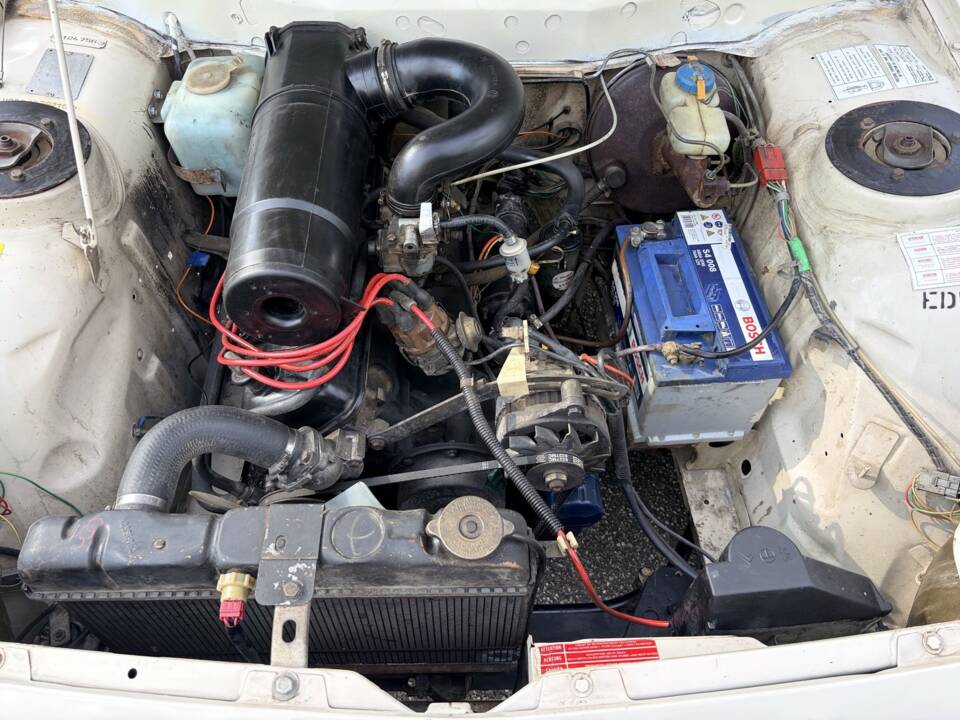 Bild 16/23 von Peugeot 504 Pick-up (1986)