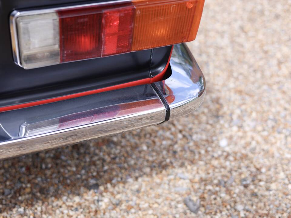 Image 30/50 de Triumph TR 6 (1973)