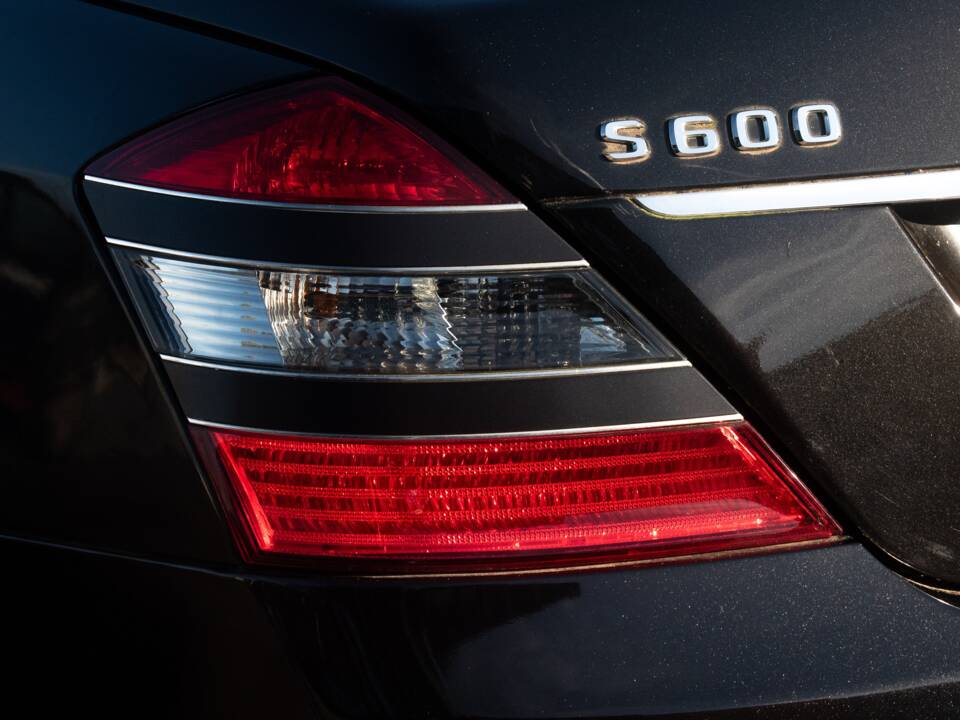 Bild 26/50 von Mercedes-Benz S 600 L (2009)