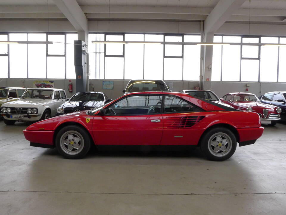 Image 25/48 of Ferrari Mondial 3.2 (1988)